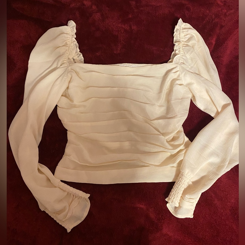 Beautiful Off White Peasant Top/Blouse